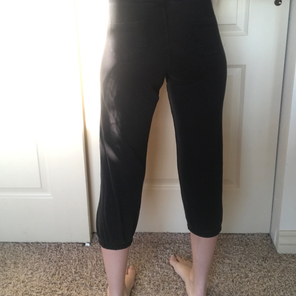 Capri sweats